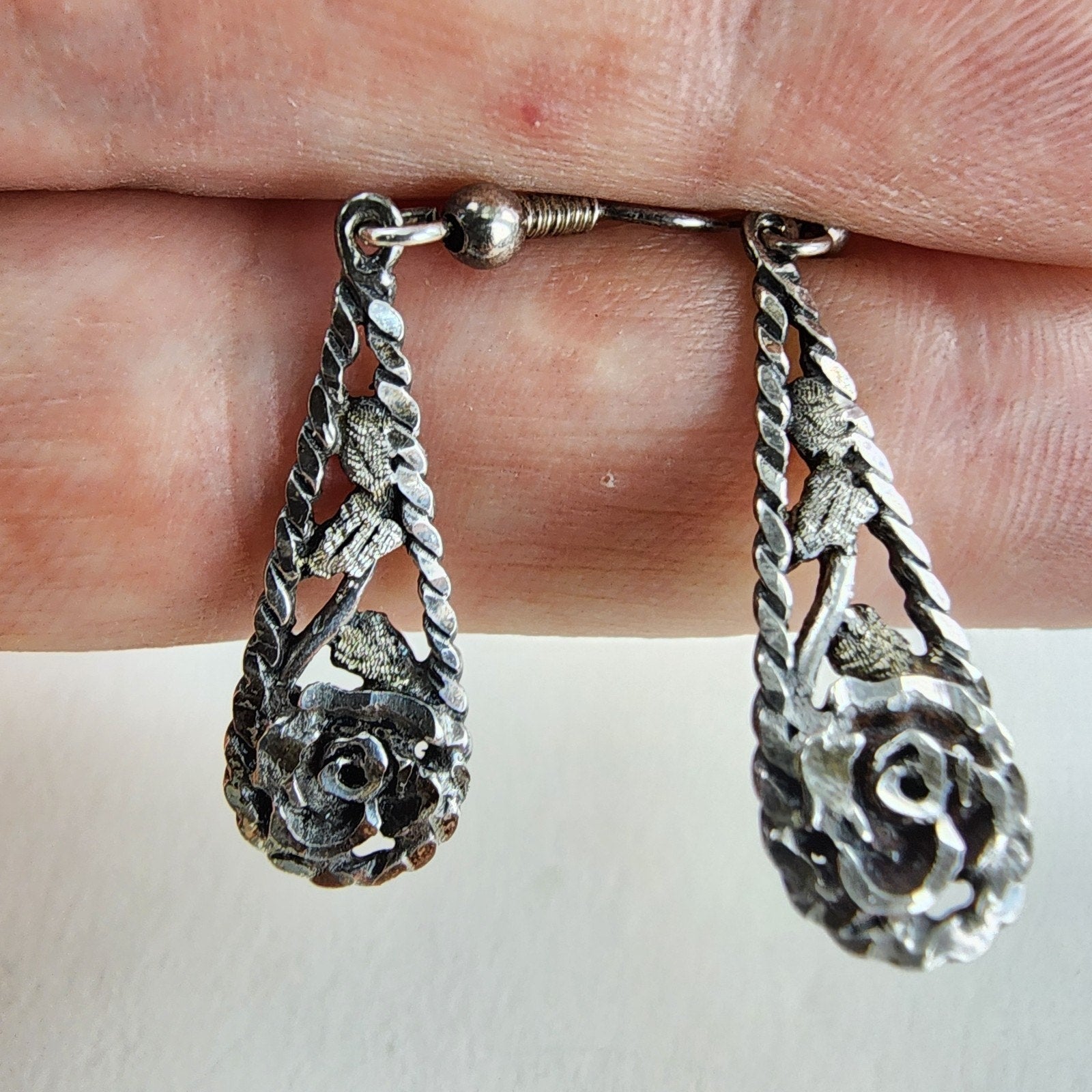 Black Hills Gold Rose & Leaf Teardrop Earrings Sterling Silver 925 Vintage