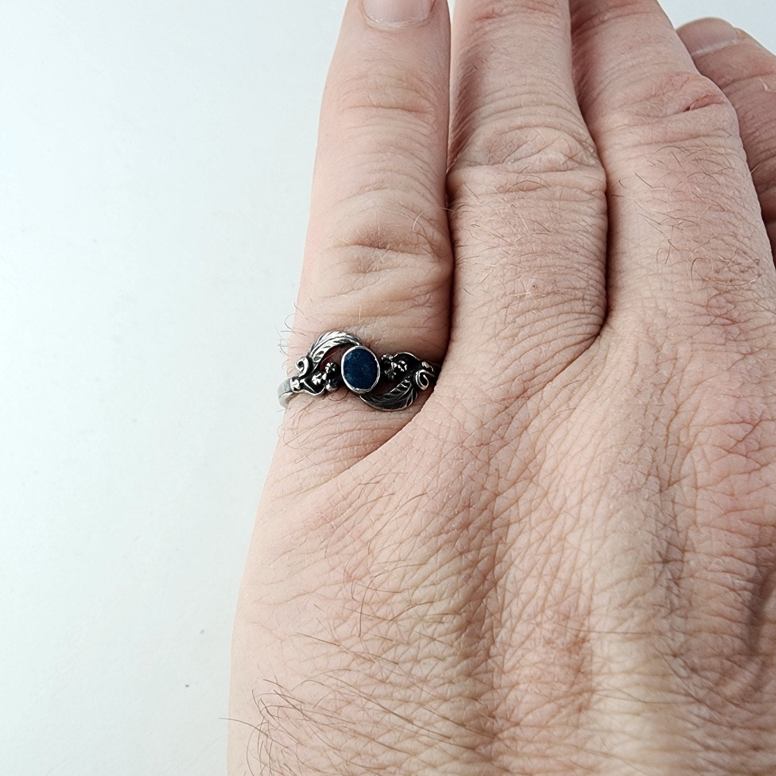 Blue Sparkle Enamel Leaf Ring Size 8 Sterling Silver 925 Vintage