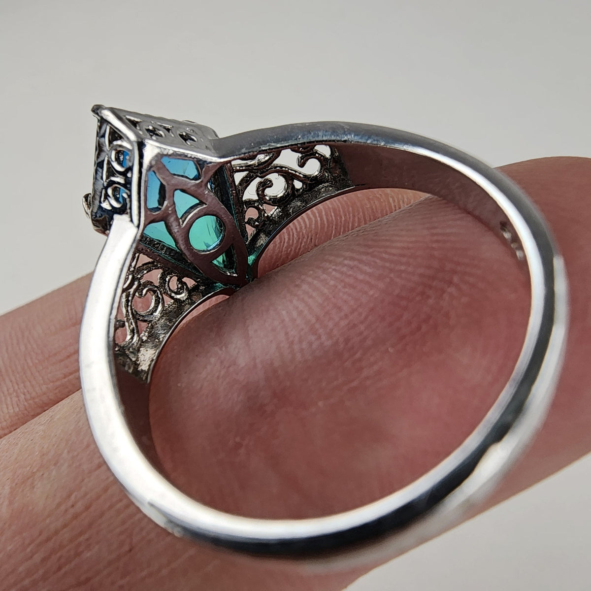 Blue Tourmaline Indicolite Ring Size 9 in Sterling Silver 925 Art Deco Revival