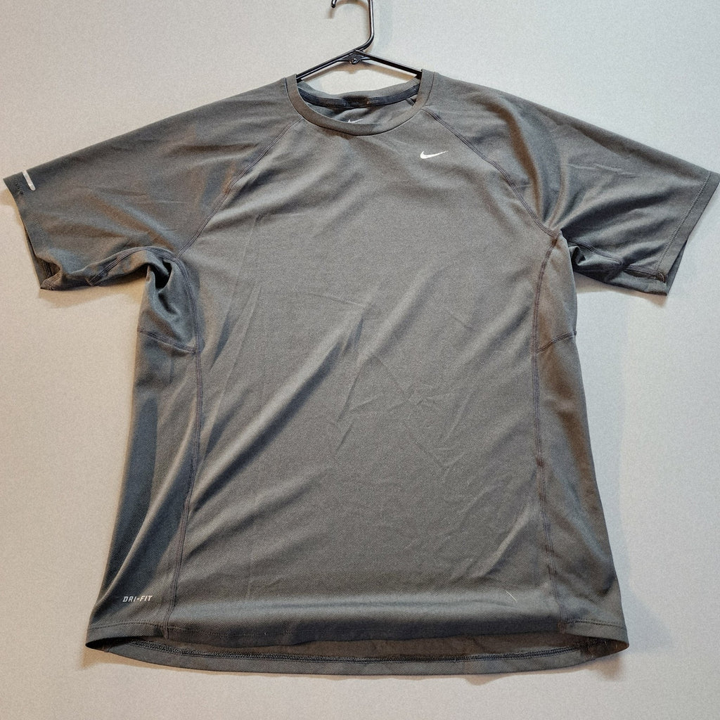 Large Nike Running Dri-Fit T-Shirt Black Vintage Mens Active Wear Short Sleeve