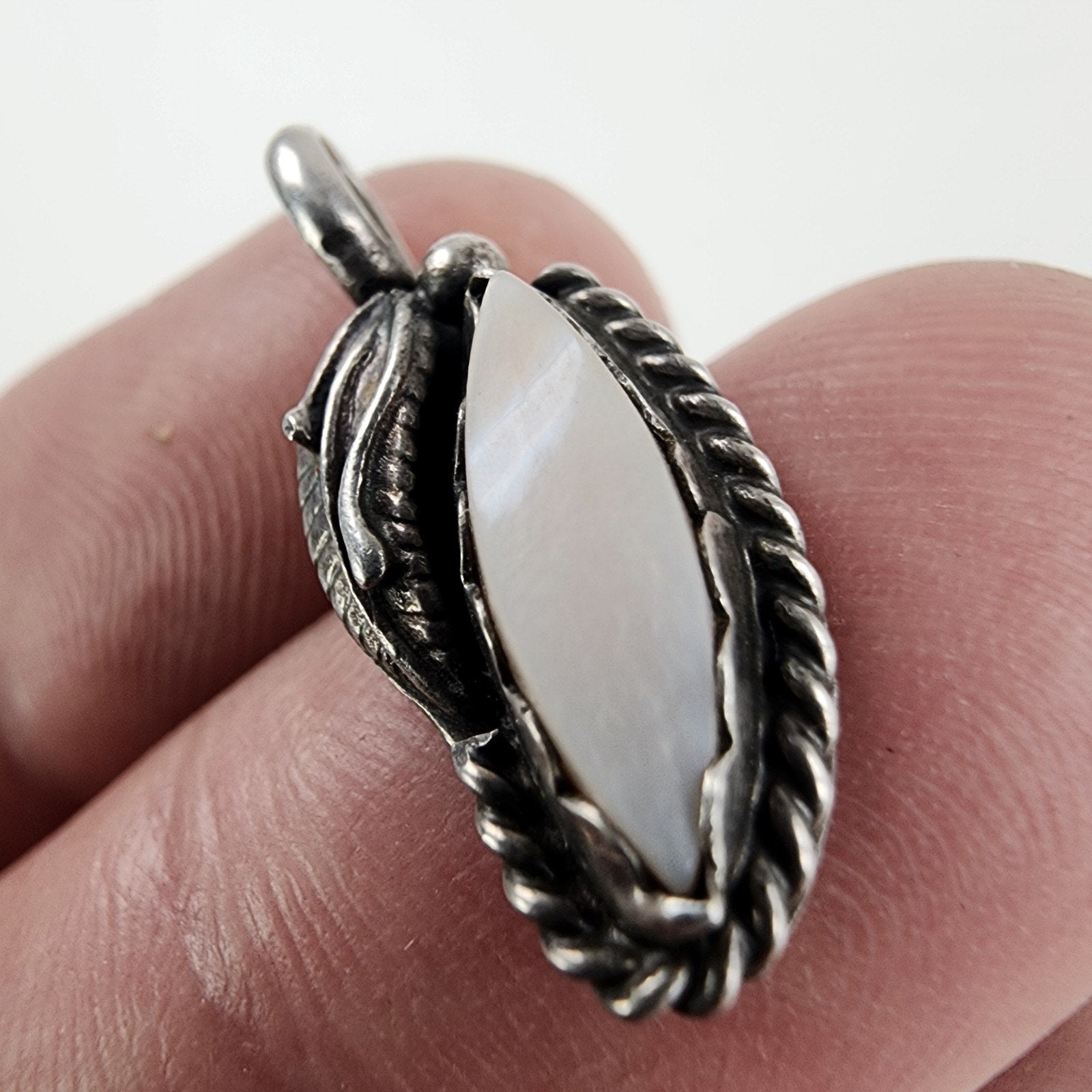 Native Mother of Pearl Leaf Pendant Charm Sterling Silver 925 Old Pawn