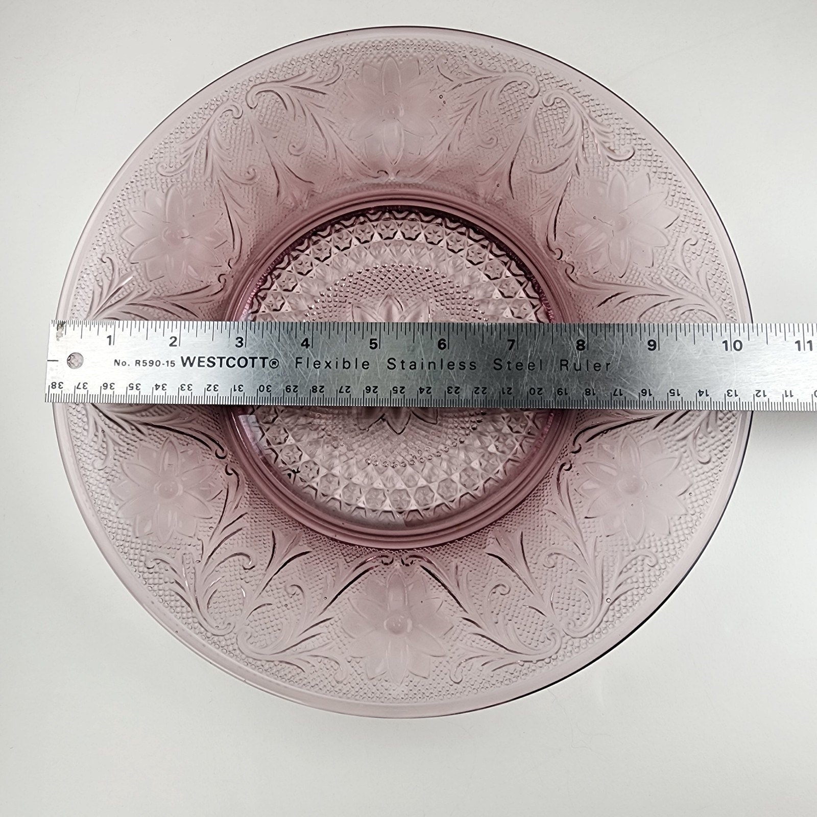 10 1/2" Amethyst Purple Plum Tiara Glass Salad Dessert Plate Set of 2