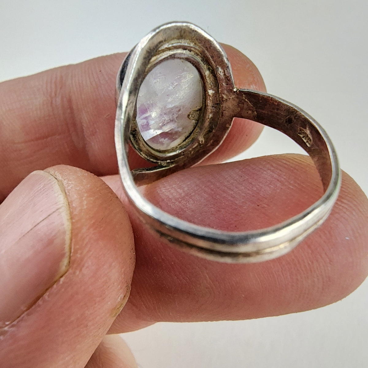 Modernist Rainbow Moonstone Cabochon Ring Size 8 Sterling Silver 925 Vintage