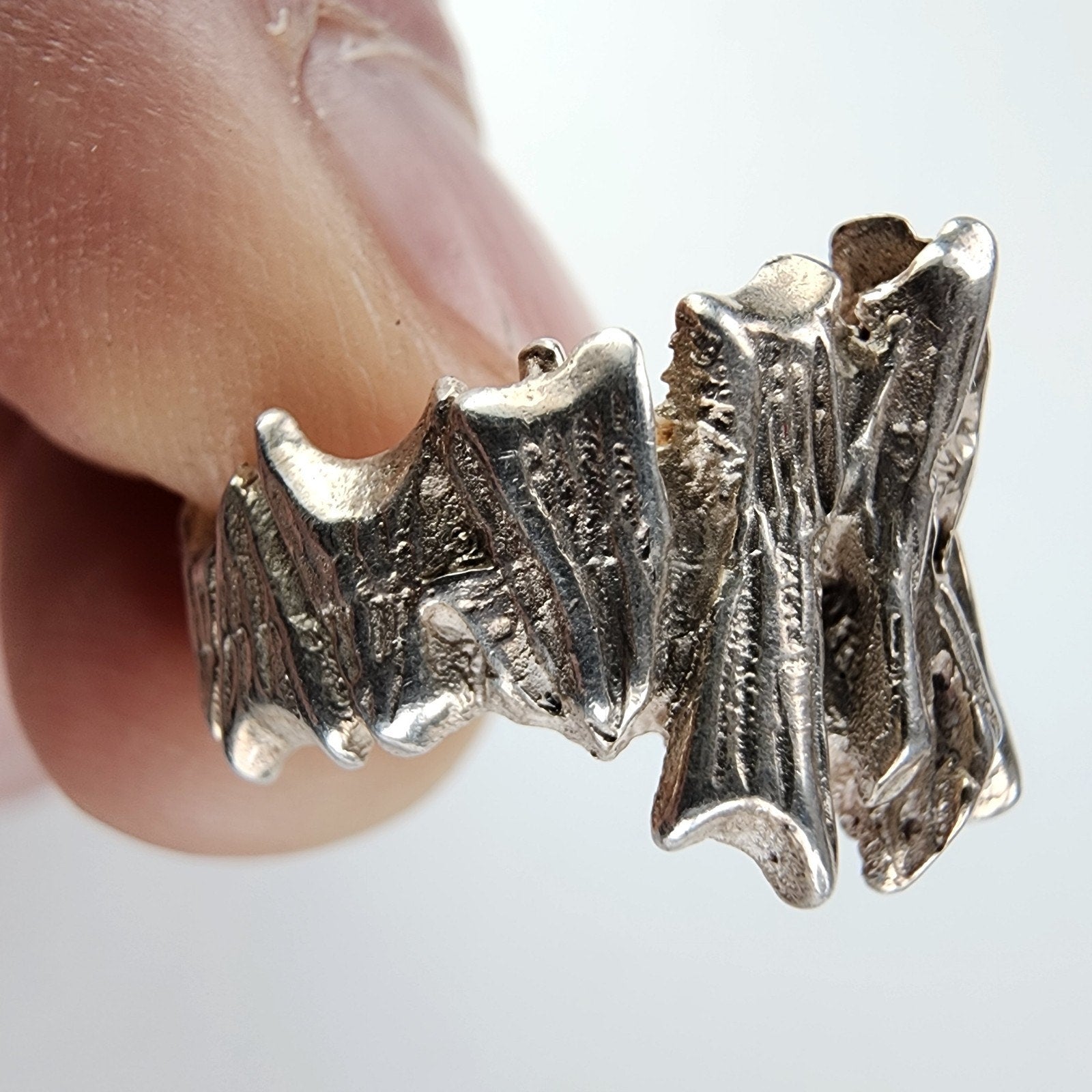 Tree Bark Brutalist Ring Size 4 3/4 Sterling Silver 925Vintage
