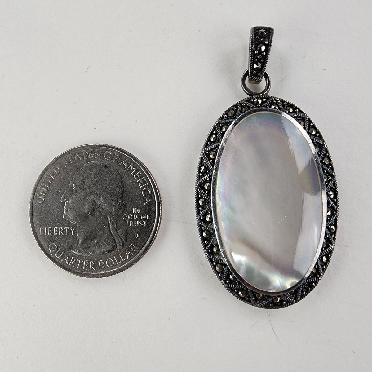 Vintage Mother of Pearl & Marcasite Pendant & Earring Set in Sterling Silver 925