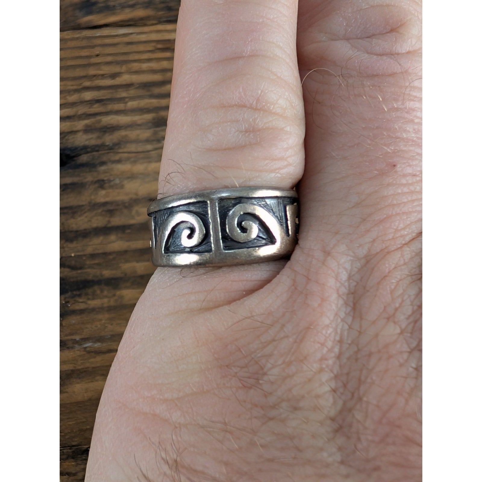 Vintage Hand Carved Tribal Band Sterling Silver 925 Ring Size 7 3/4