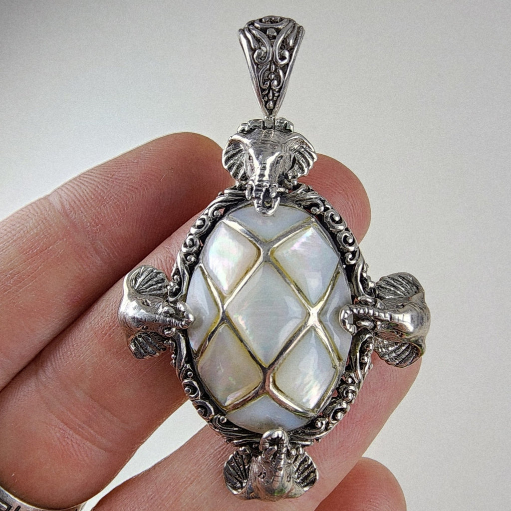 Sarda Mother of Pearl Elephant Designer Pendant Sterling Silver 925 Vintage Bali