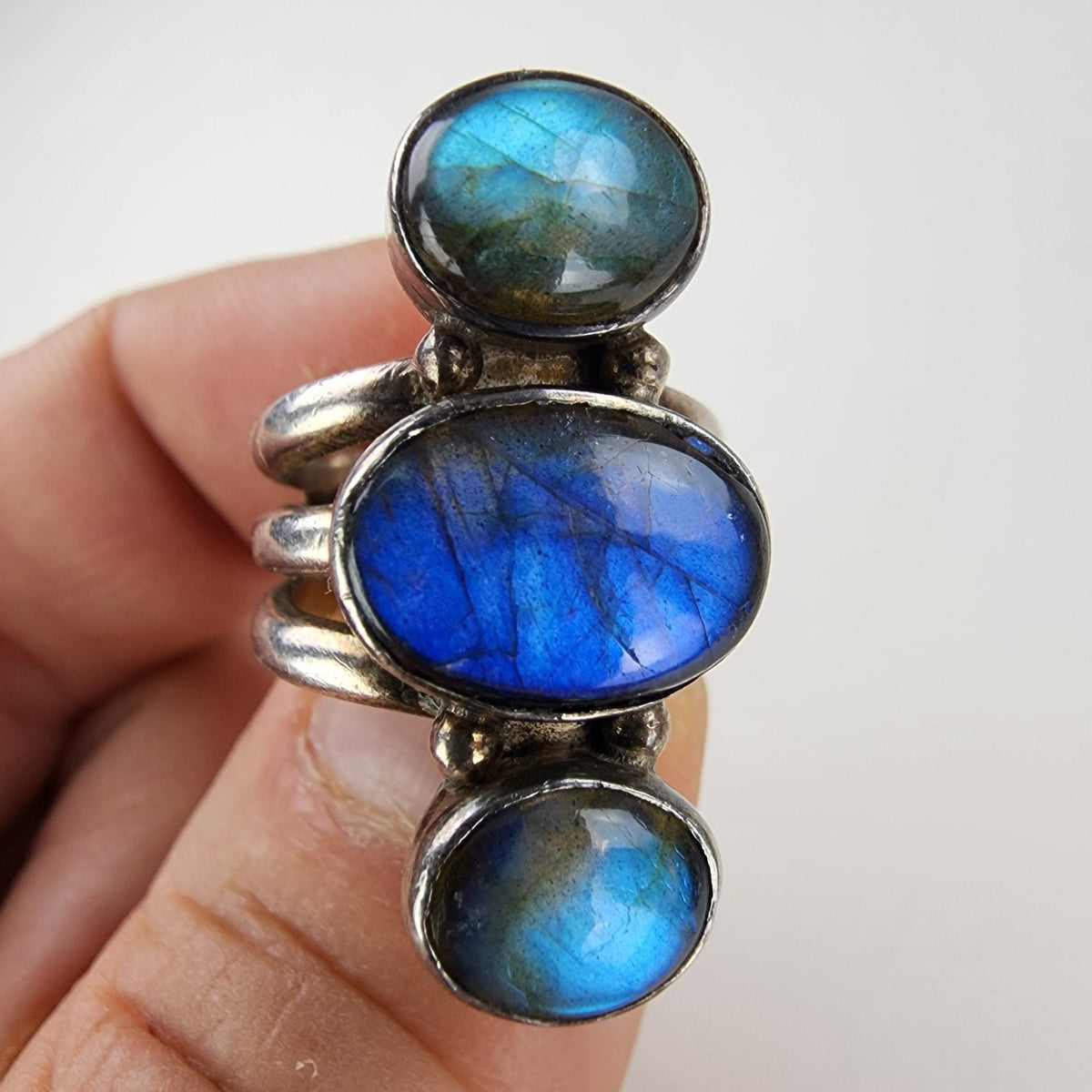 Three Stone Labradorite Ring Size 6 Sterling Silver 925 Vintage