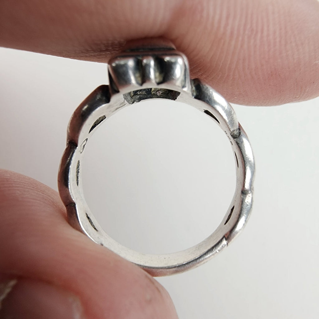 Vintage Brighton Scrolling Heart Medallion Ring Size 8 in Sterling Silver 925