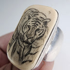 Vintage Tiger Resin Scrimshaw Ring Size 7 1/2 in Sterling Silver 925
