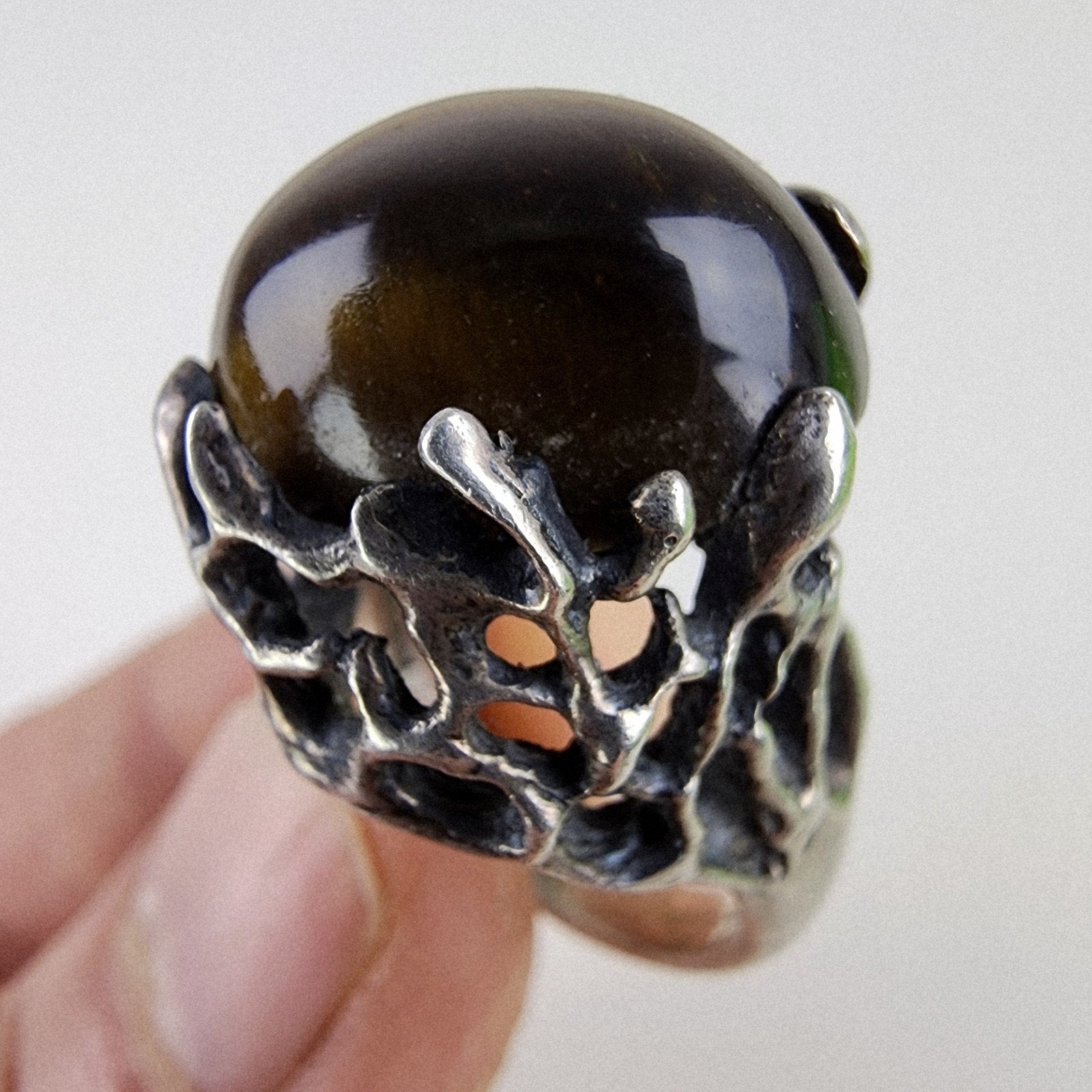 Brutalist Tigers Eye Cabochon Taxco Ring Size 8 by Mateo Sterling Silver 950 925