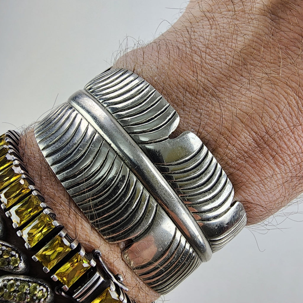 7 1/2" Feather Silver Plated Cuff Bracelet Vintage