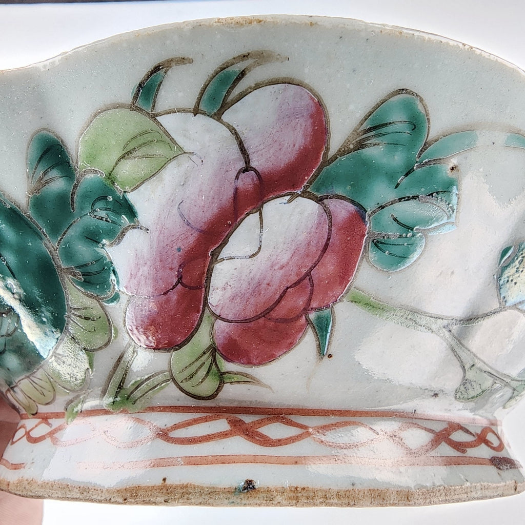 19th C Chinese Famille Rose Scalloped Turquoise 8" Porcelain Bowl Qing Dynasty