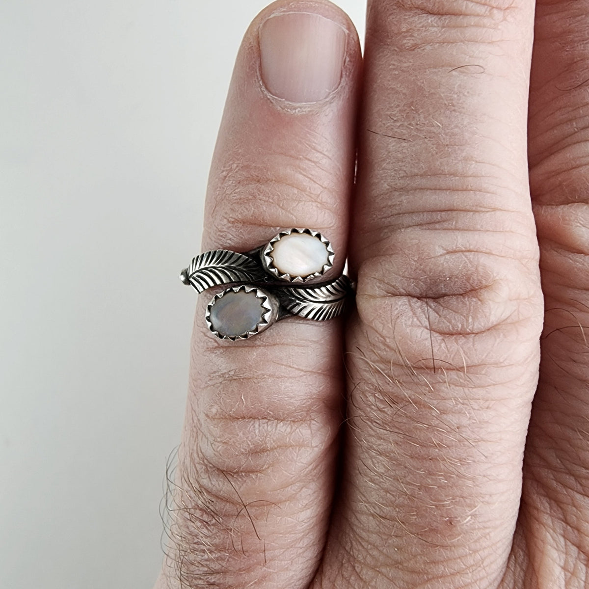 Running Bear Mother of Pearl Bypass Native Ring Size 4 1/2 Sterling Silver 925