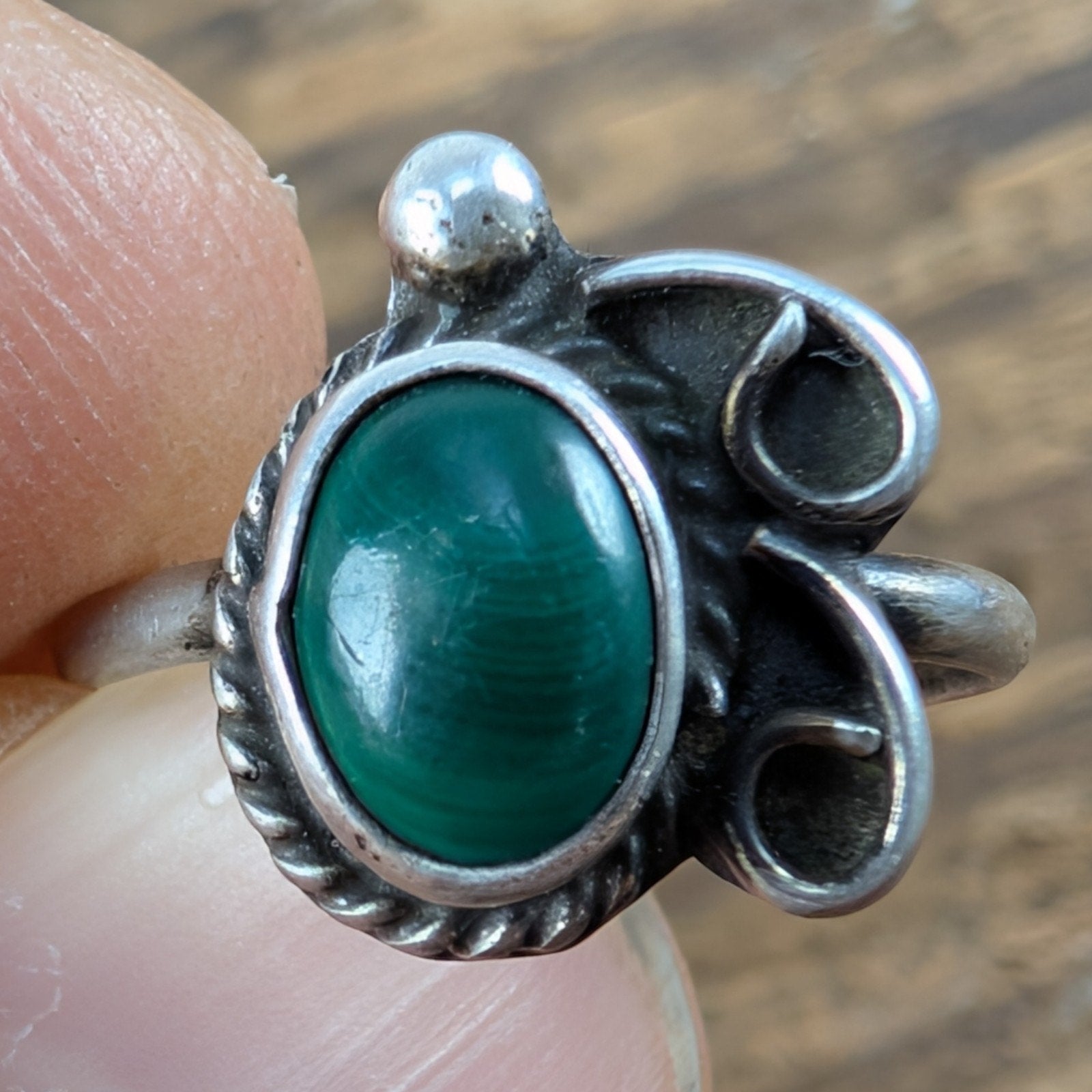Native MALACHITE Sterling Silver 925 Ring Size 3 3/4