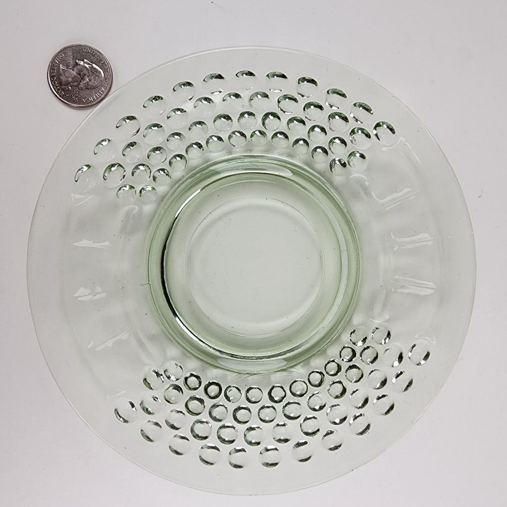 6" UV Uranium Green Glow Glass Plate by American Pioneer Set of 2