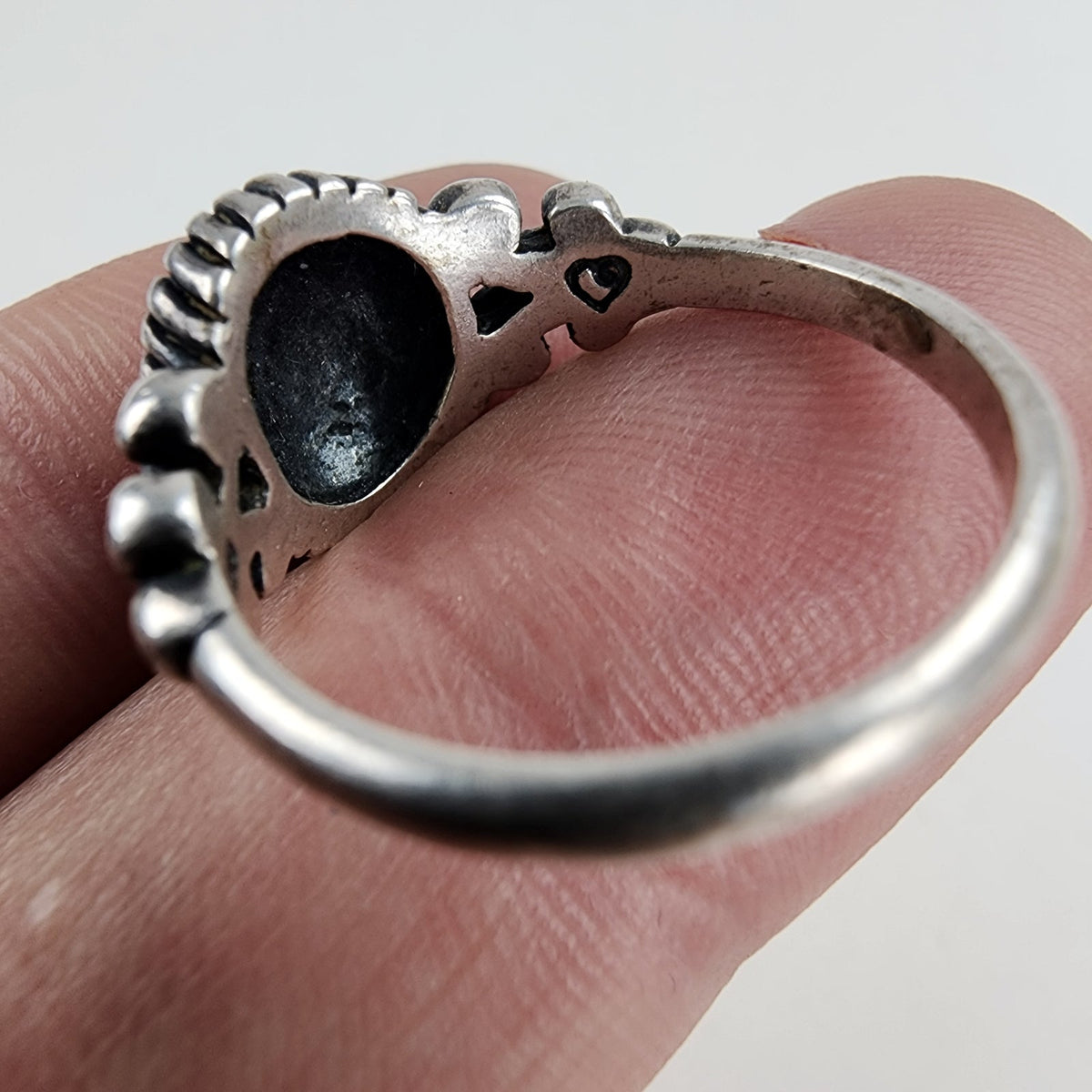 Vintage Brighton Raised Dome Ring Size 9 in Sterling Silver 925