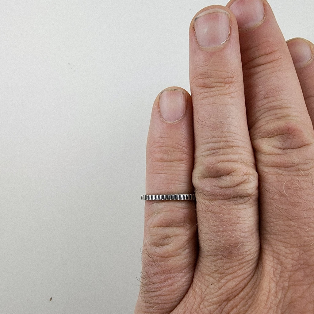 Notched Band Textured Ring Size 6 Sterling Silver 925 Vintage