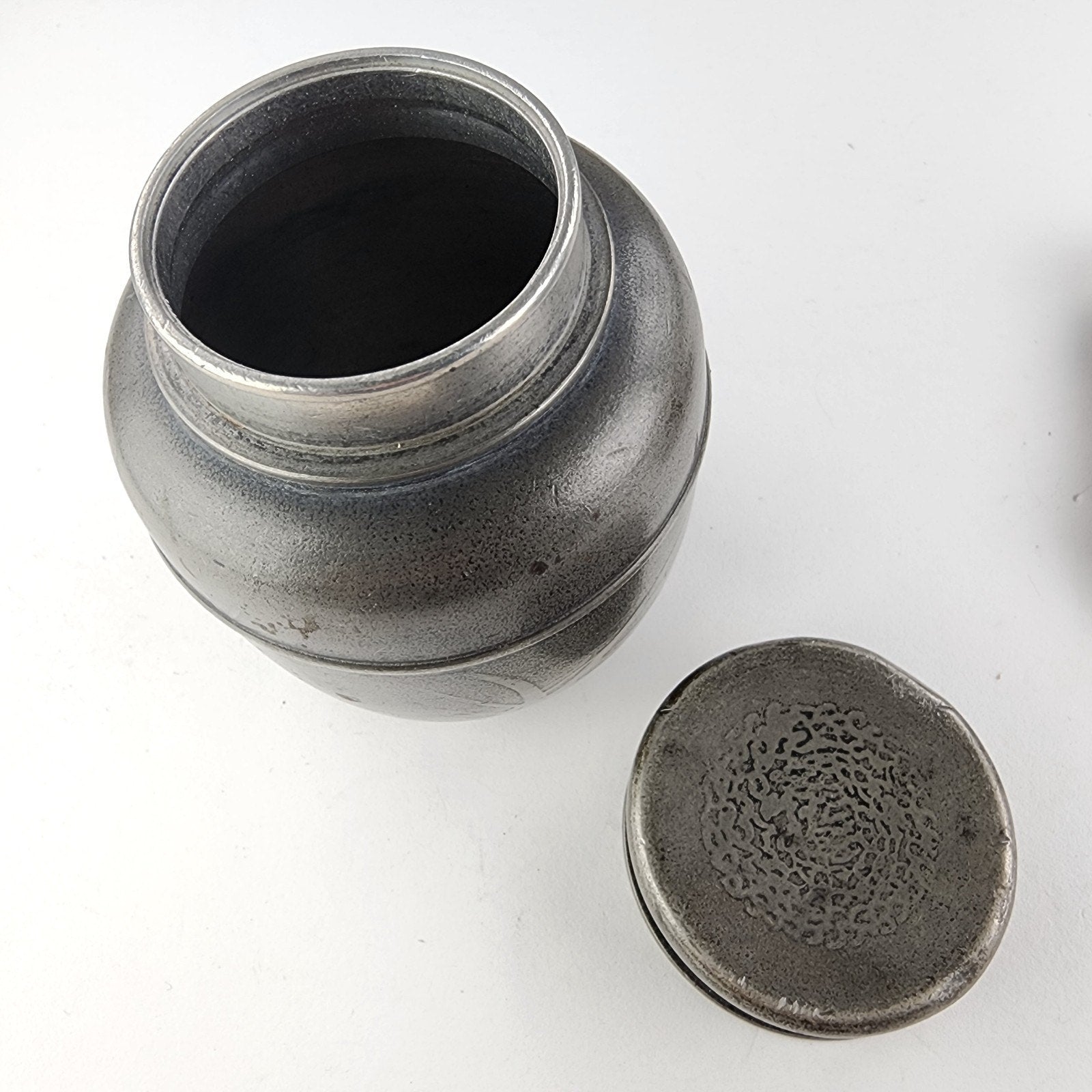 Satsuma Japanese Tin Pewter Tea Caddy Jar Signed Antique Suzuhan