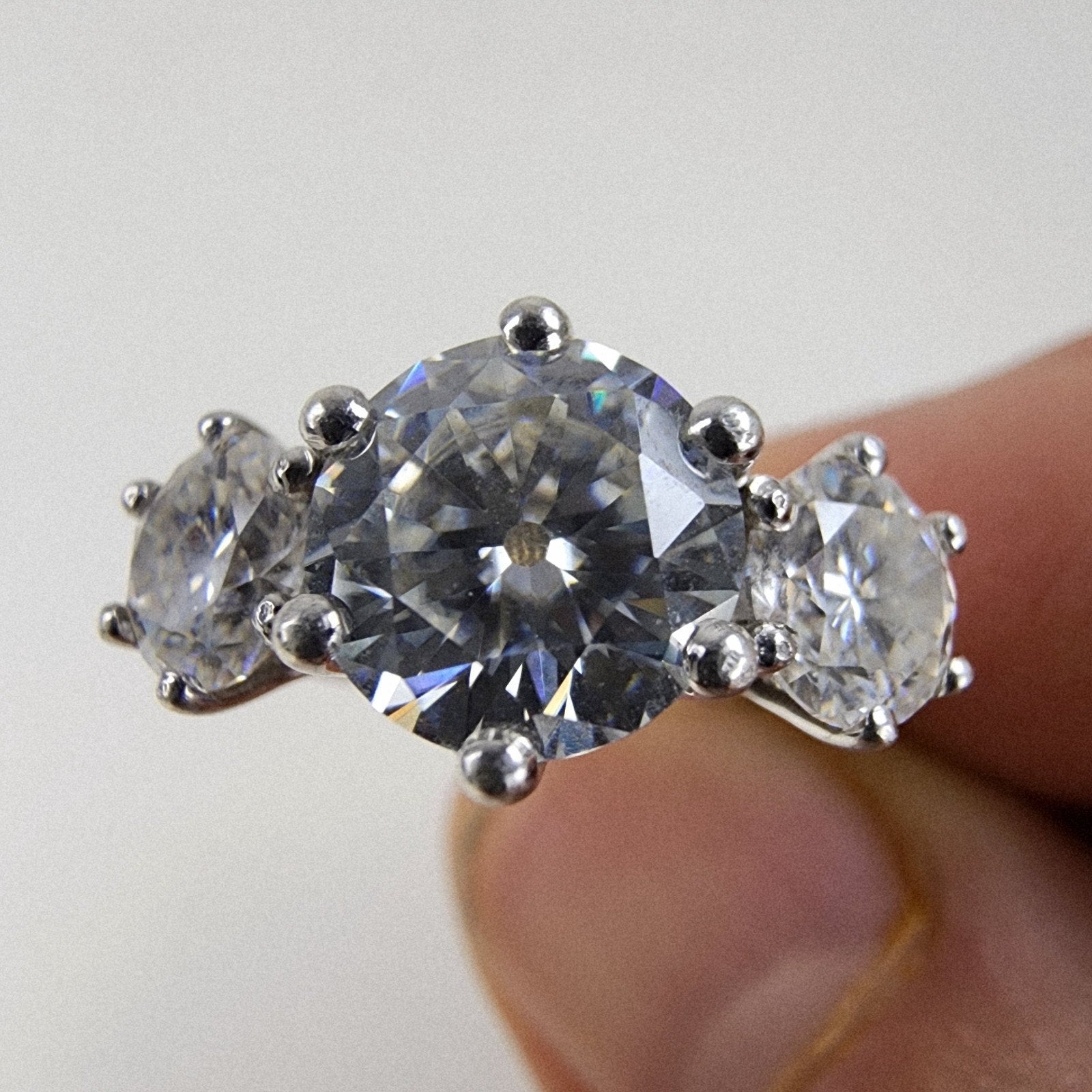 5ct Moissanite Graduated Three Stone Ring Size 9 Sterling Silver 925