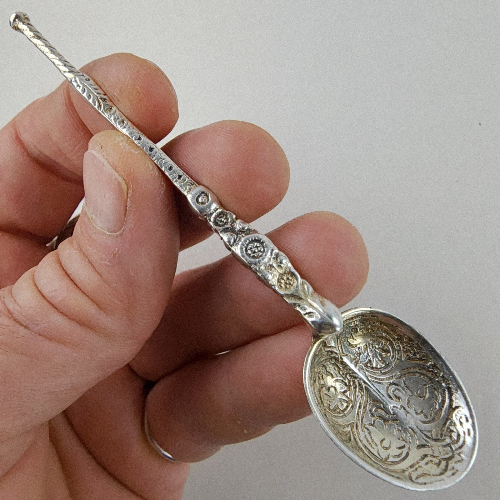 1901 Chester UK Coronation Spoon Sterling Silver 925 Antique