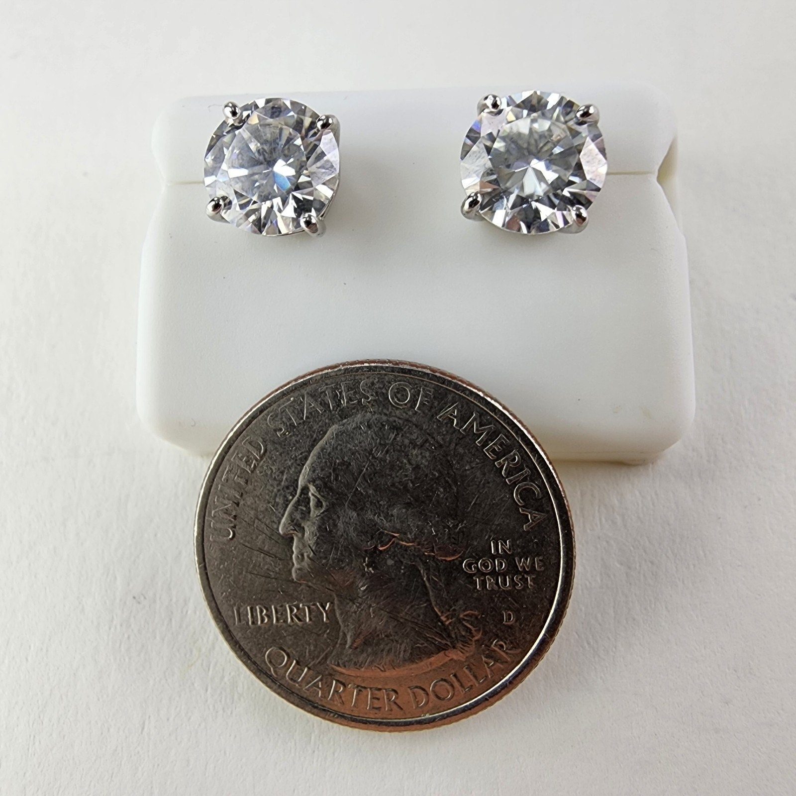4.0ctw Round Cut Moissanite Stud Earrings Sterling Silver 925 VVS1 D Color