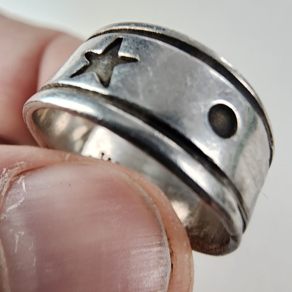 Vintage Star Band Ring Size 7 1/2 in Sterling Silver 925