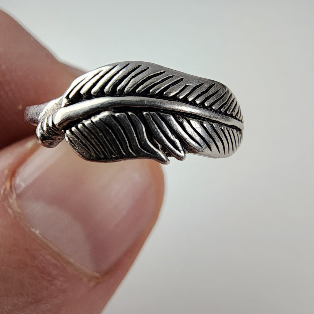 Feather Band Ring Size 7 3/4 Sterling Silver 925 Vintage