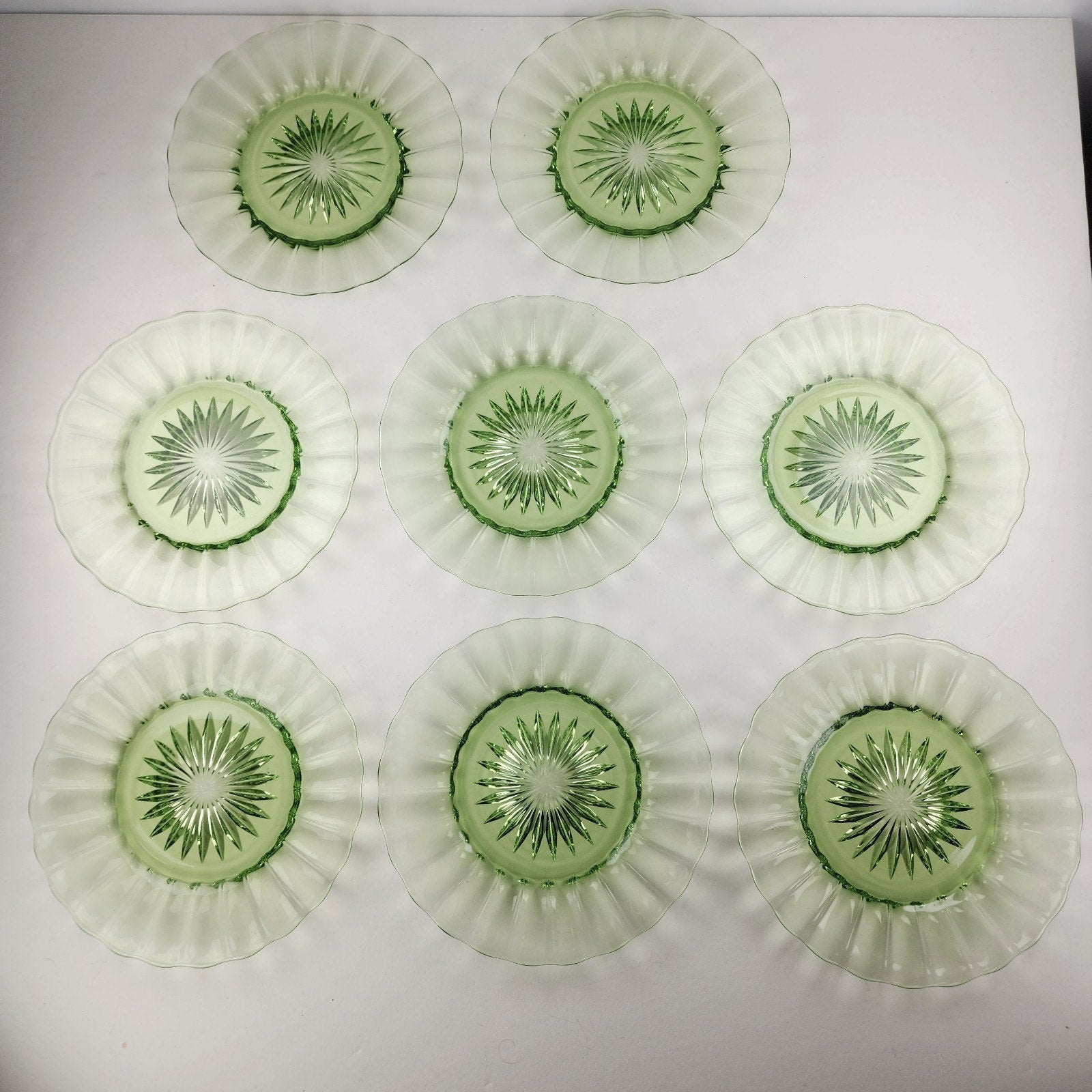 6" Heisey Ridge & Star Green Depression Glass Plate Set of 8