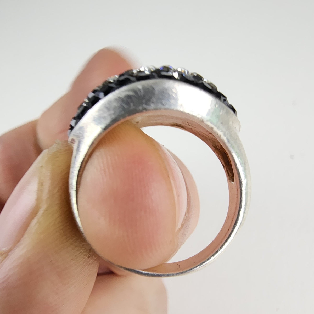 Vintage Sterling Silver 925 Cluster Cocktail Ring Size 7 1/2 Clear and Black