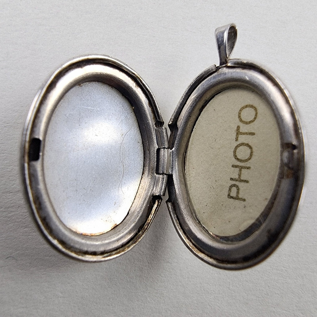 Heart Theme Photo Locket Sterling Silver 925 Pendant Vintage