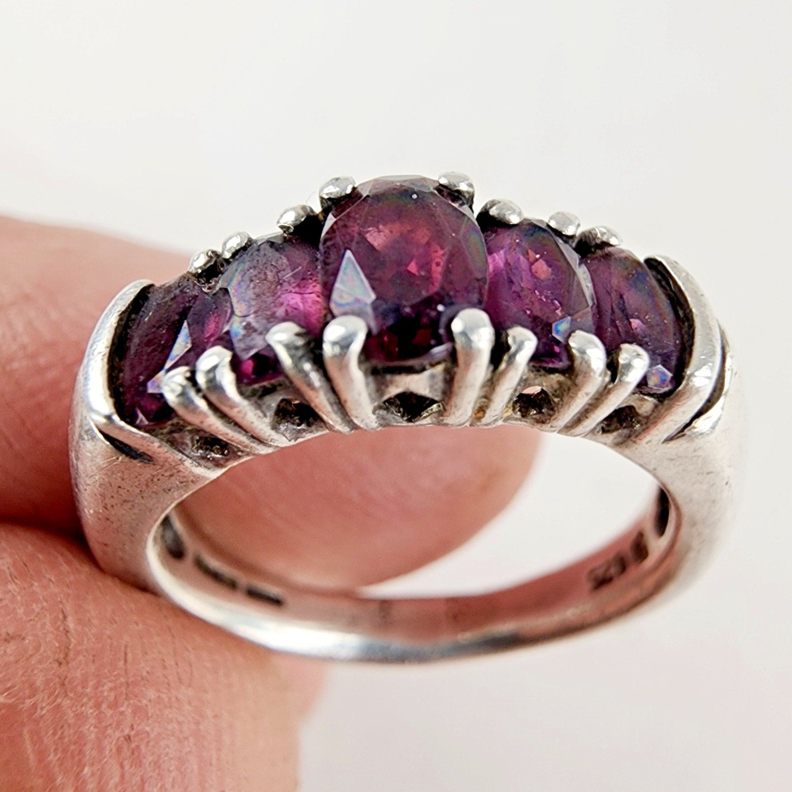 Five Stone Deep Purple Amethyst Ring Size 7 Sterling Silver 925 Vintage