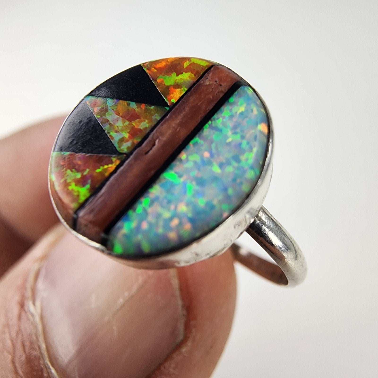 Opal Inlay Southwestern Ring Size 5 Sterling Silver 925 Black Onyx Vintage