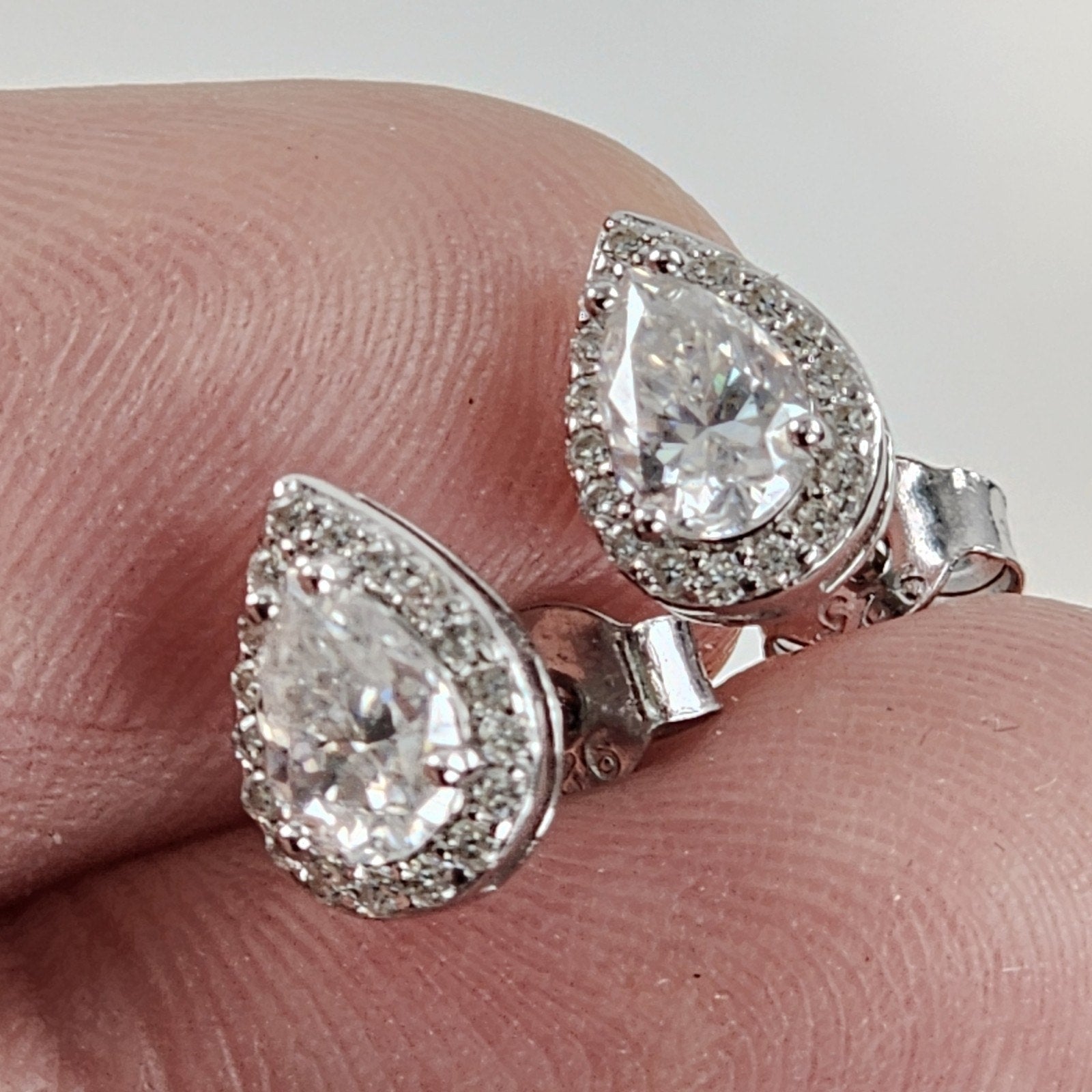 1ctw Moissanite Halo Tear Drop Stud Earrings Sterling Silver 925 New