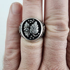 Black Hills Gold Signet Ring Size 9 in Sterling Silver 925 with Grape Leaves