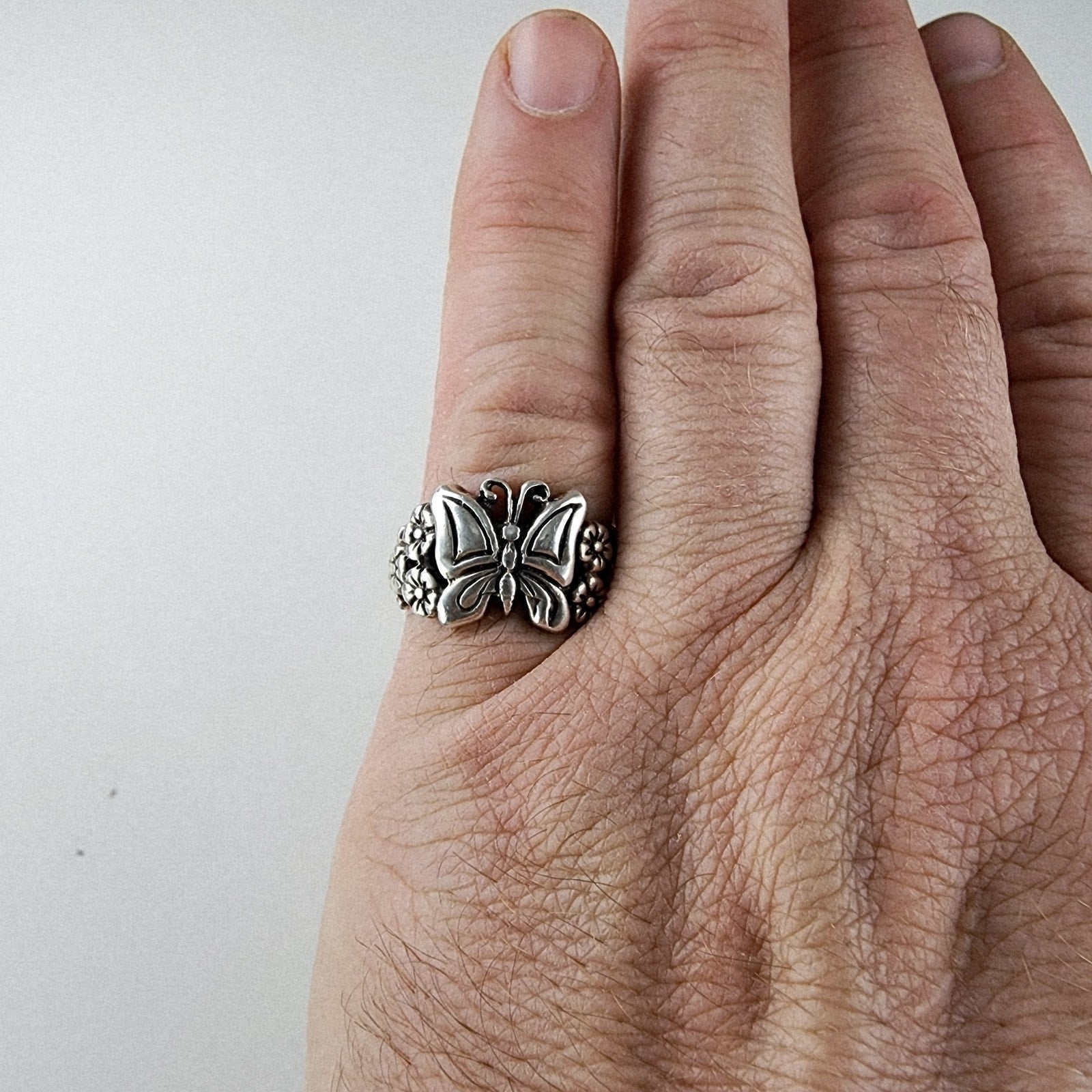Buttery Flower Band Ring Size 9 Sterling Silver 925 Vintage
