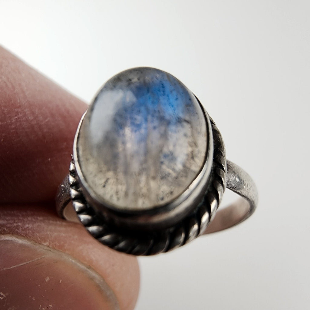Rainbow Moonstone Cabochon Ring Size 5 1/2 Sterling Silver 925 Vintage