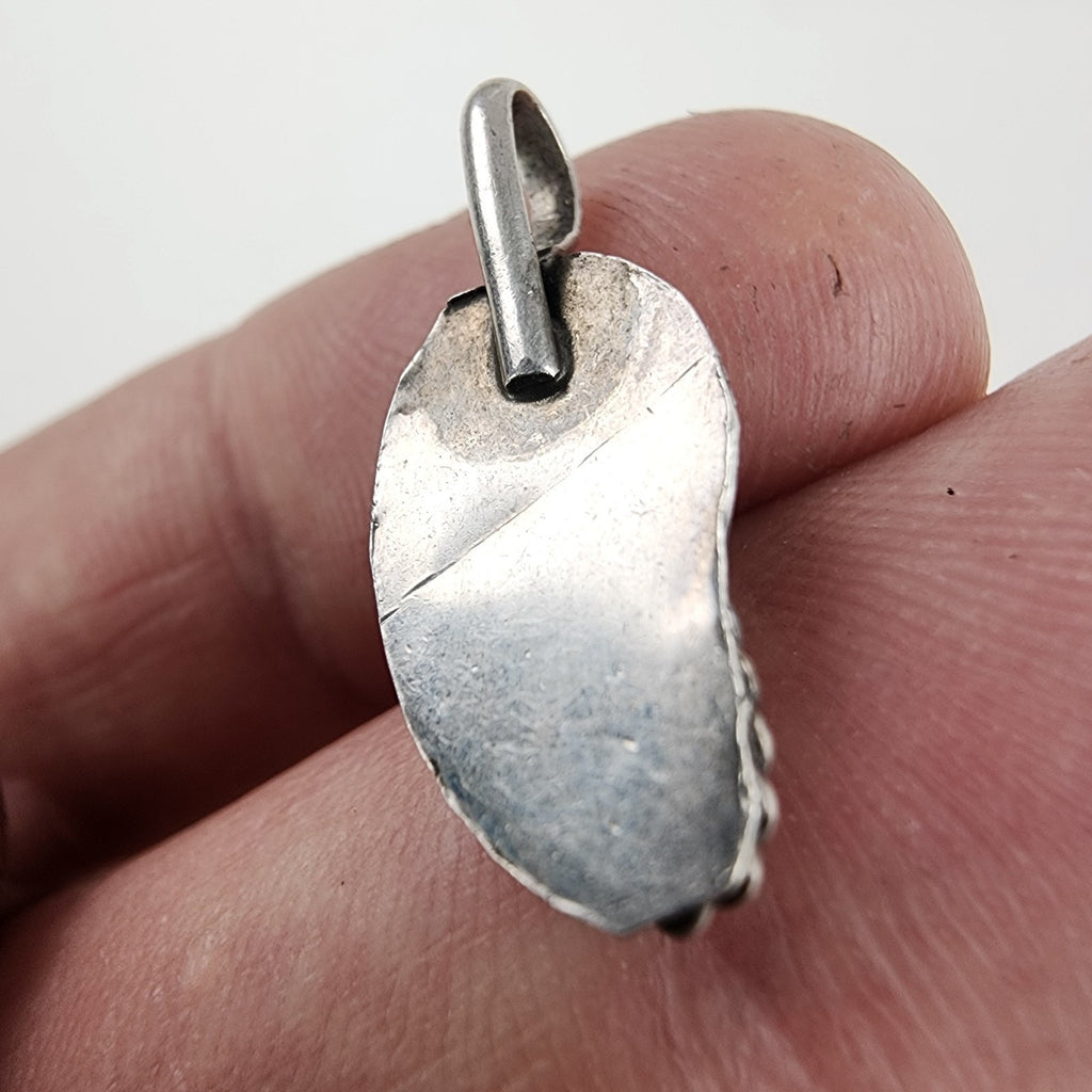 Native Mother of Pearl Leaf Pendant Charm Sterling Silver 925 Old Pawn