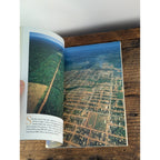 Vintage National Geographic Magazine Dec 1988 Holographic Cover