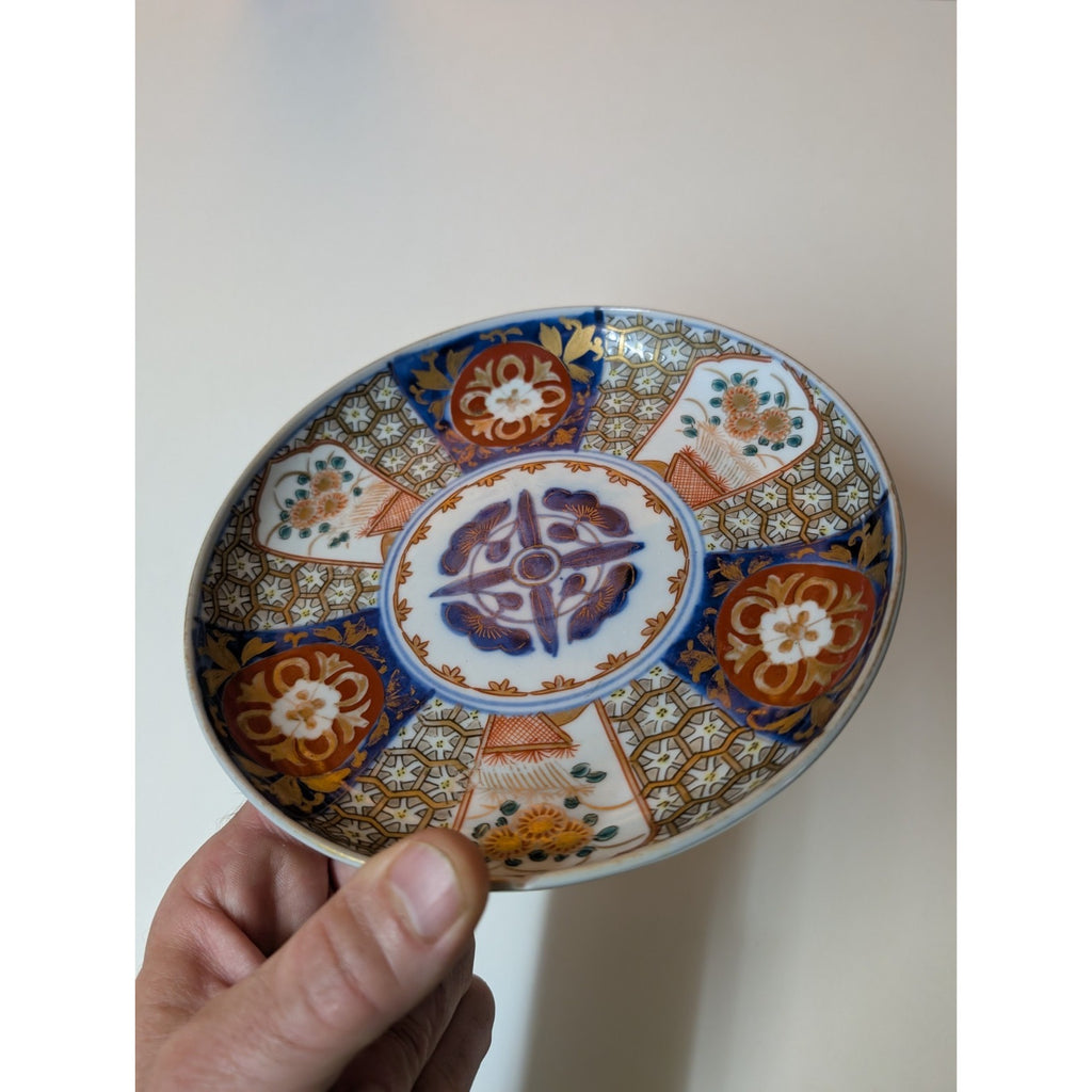 Japanese IMARI Porcelain Plate 7" Arita Hand Painted Pair