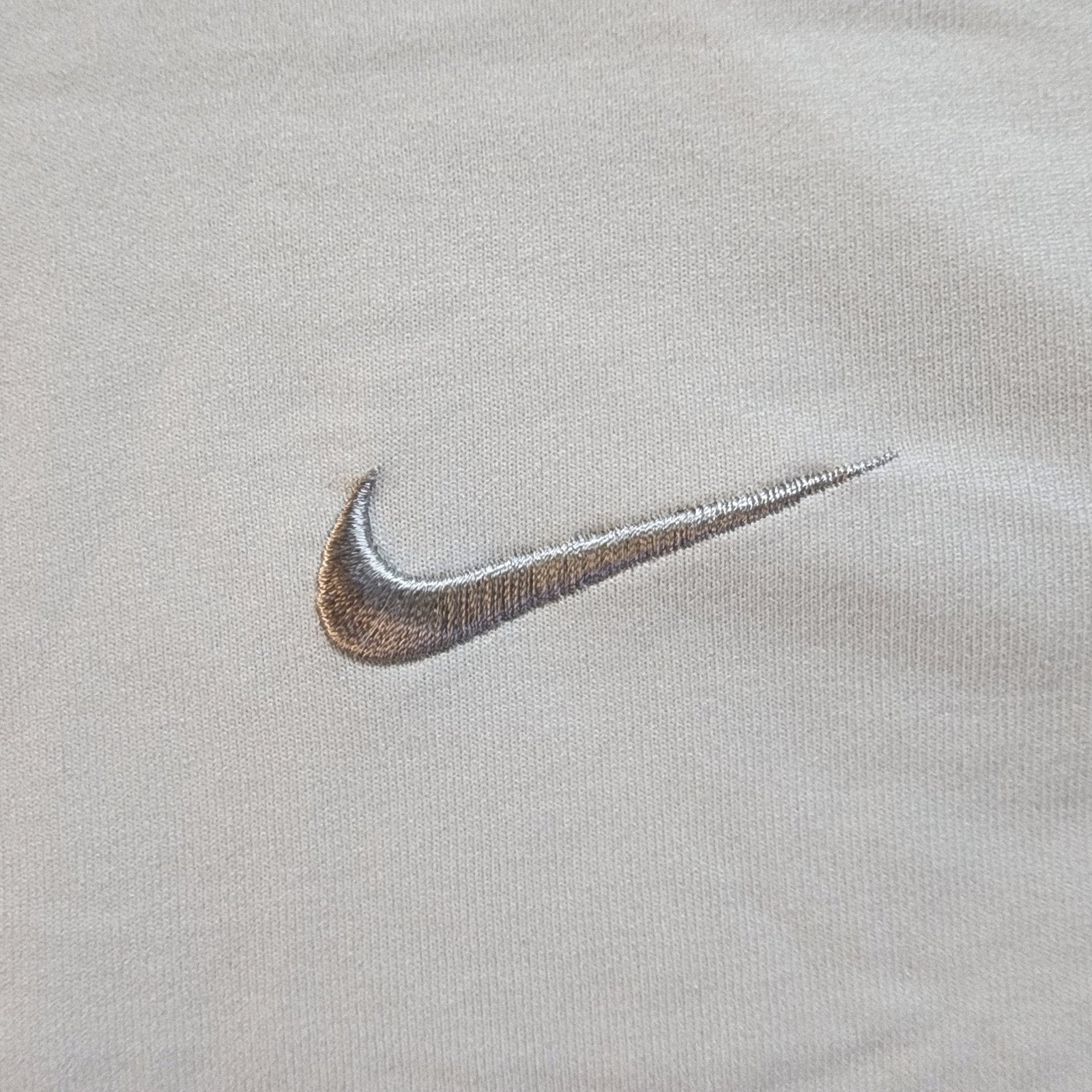 Medium Nike Running Dri-Fit T-Shirt White Vintage Mens Active Wear Short Sleeve