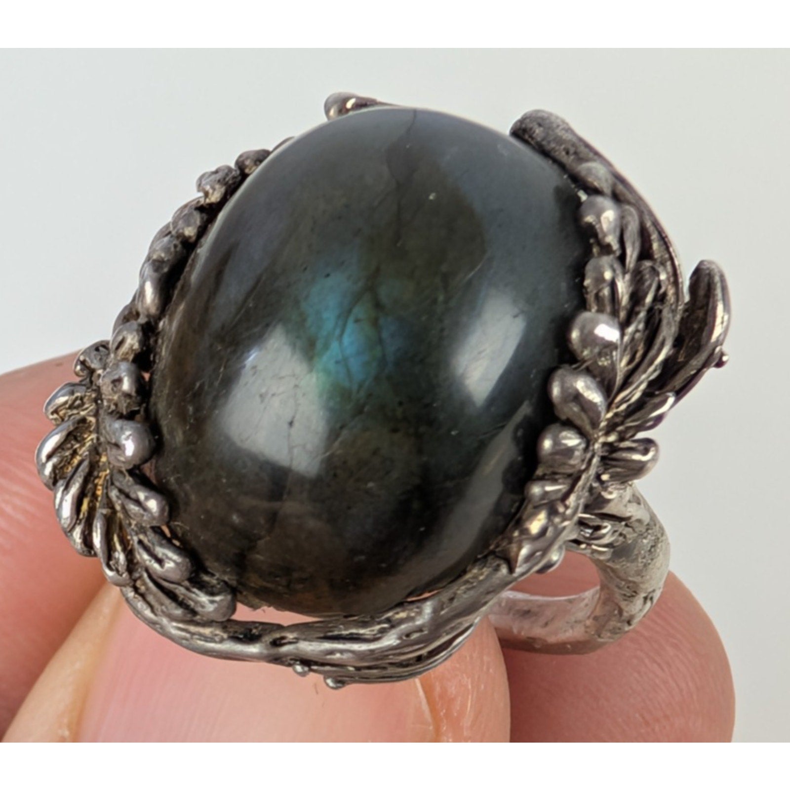 Brutalist Labradorite Sterling Silver Floral Setting Ring Size 5 1/4