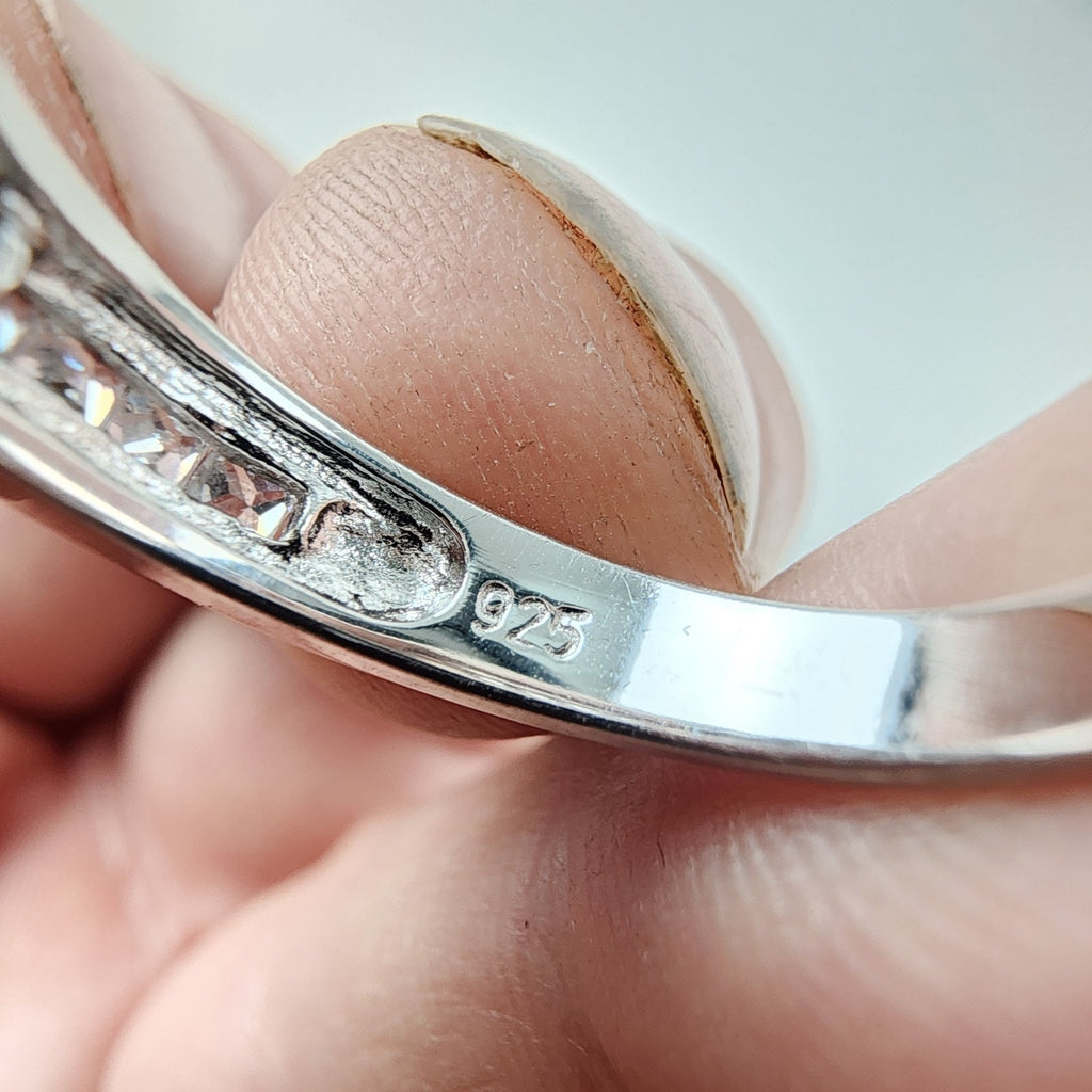 Channel Set CZ Ring Size 7 1/2 Sterling Silver 925 Vintage