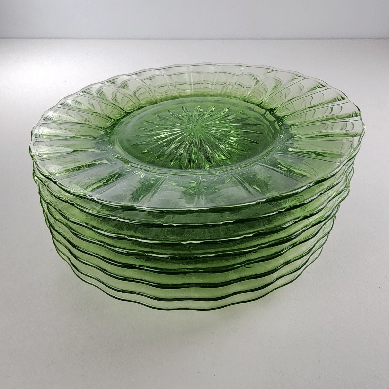 6" Heisey Ridge & Star Green Depression Glass Plate Set of 8