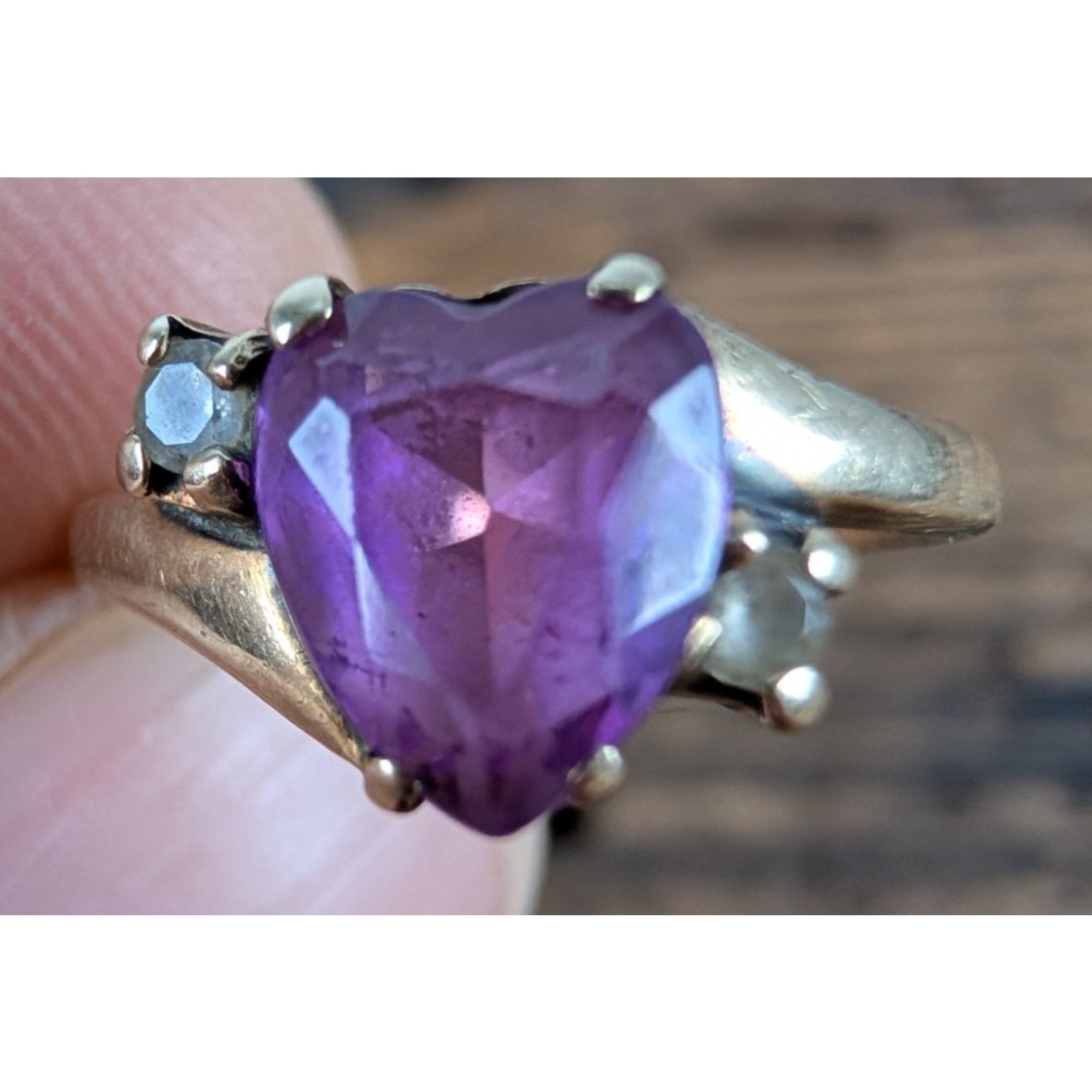 10K Yellow Gold Purple Sapphinre & White Spinel Ring Size 6 Weight 1.77g