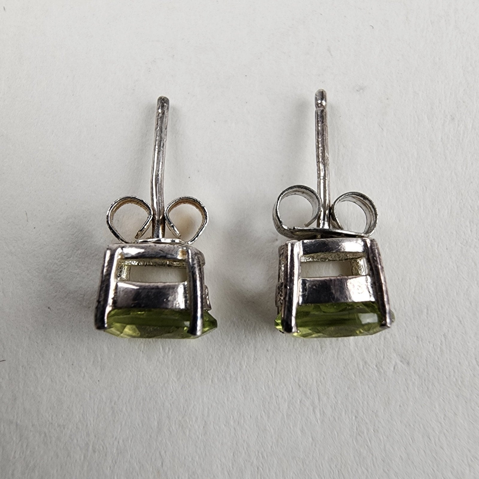 Oval Peridot Birthstone Sterling Silver 925 Stud Earrings Vintage Gemstone