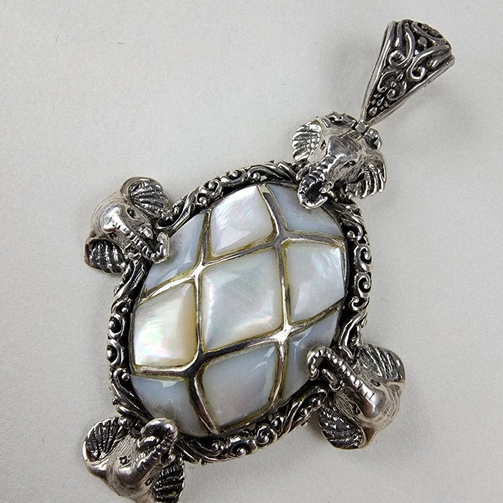 Sarda Mother of Pearl Elephant Designer Pendant Sterling Silver 925 Vintage Bali