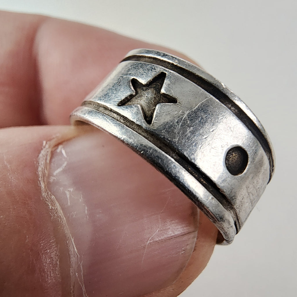 Vintage Star Band Ring Size 7 1/2 in Sterling Silver 925