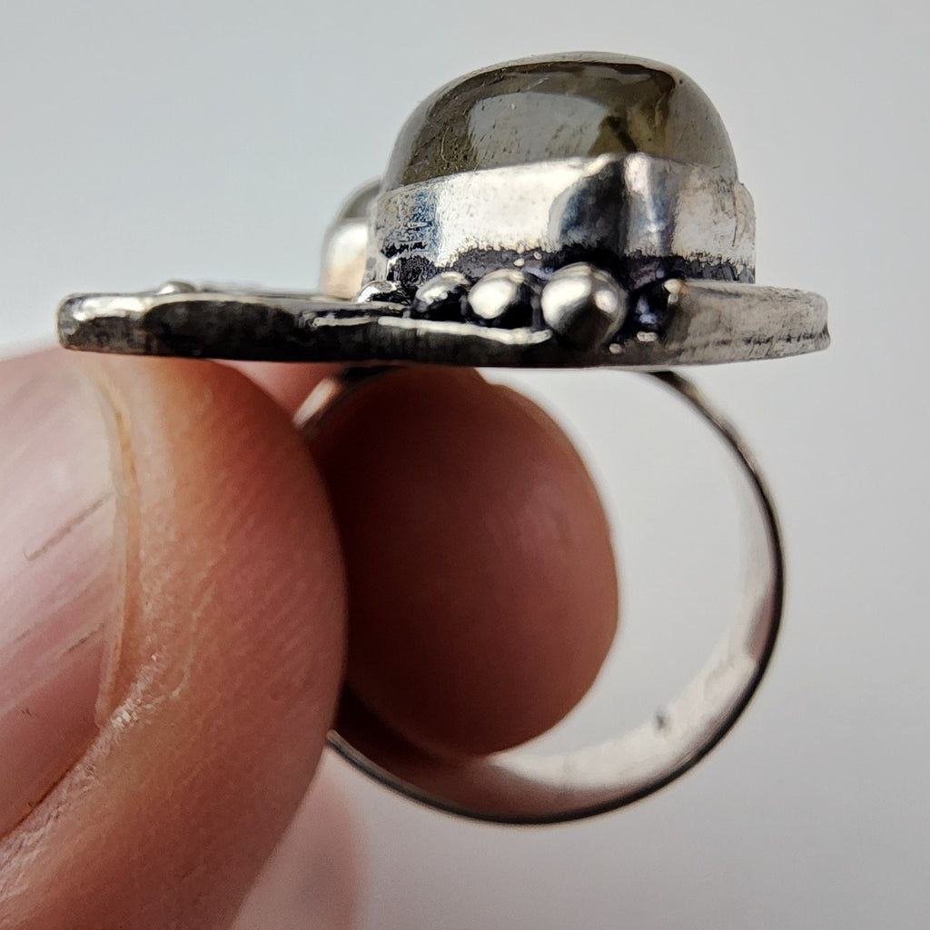 Rainbow Moonstone Shield Ring Size 7 Sterling Silver 925 Vintage