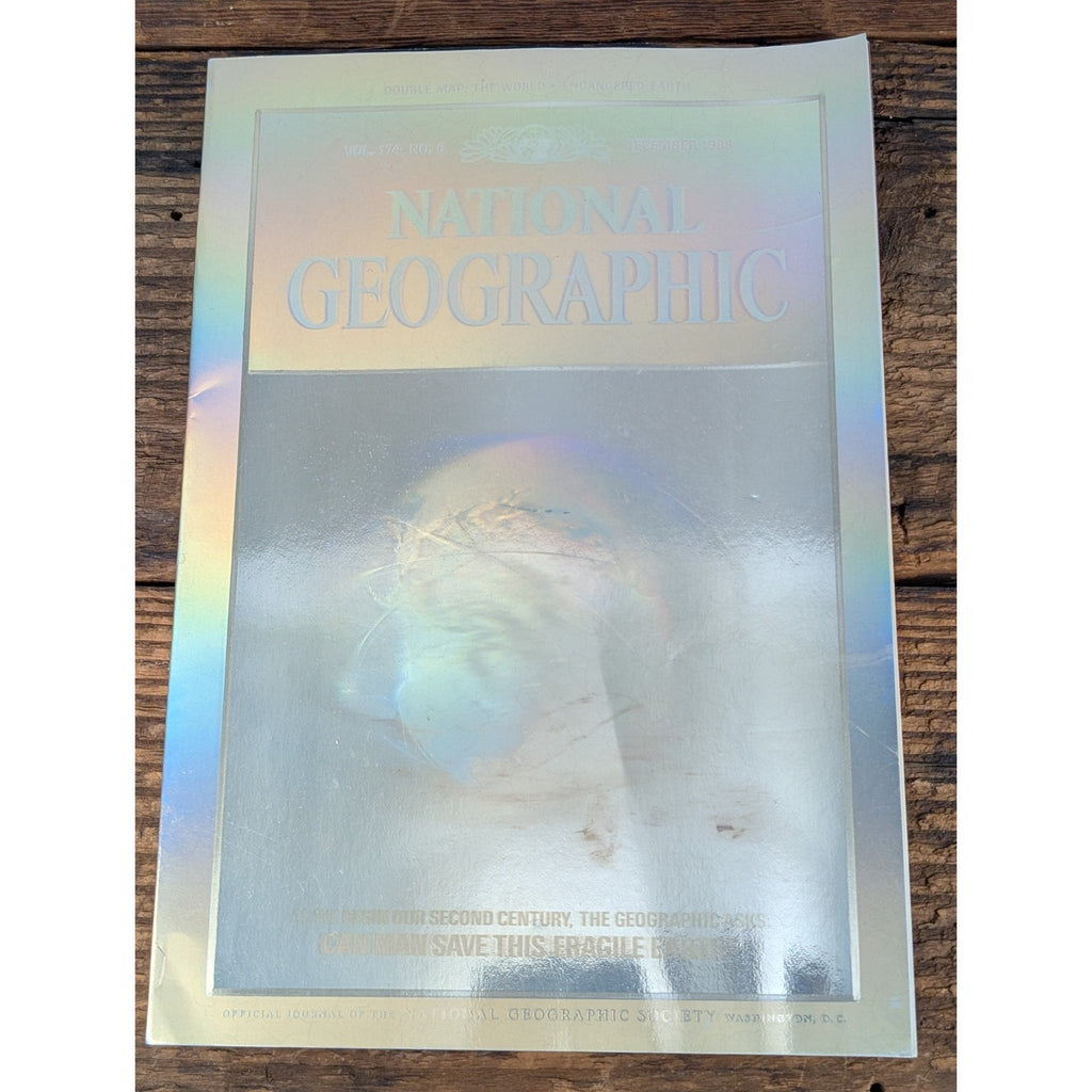 Vintage National Geographic Magazine Dec 1988 Holographic Cover